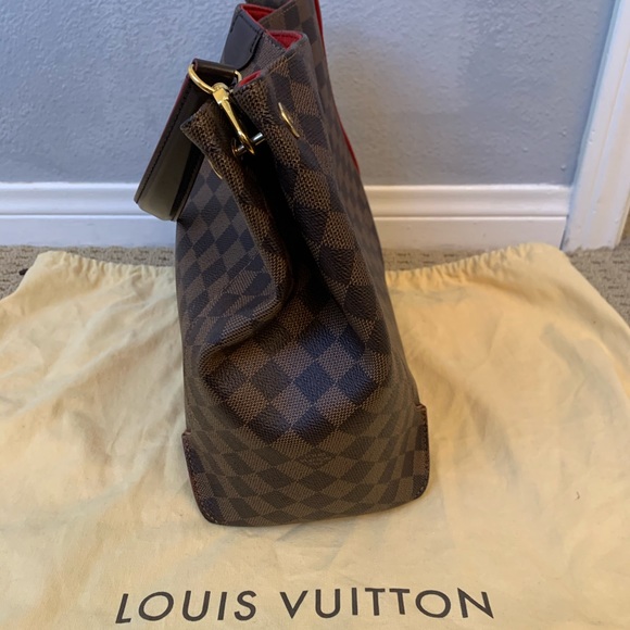 Louis Vuitton Caissa Hobo - Picture 2 of 5